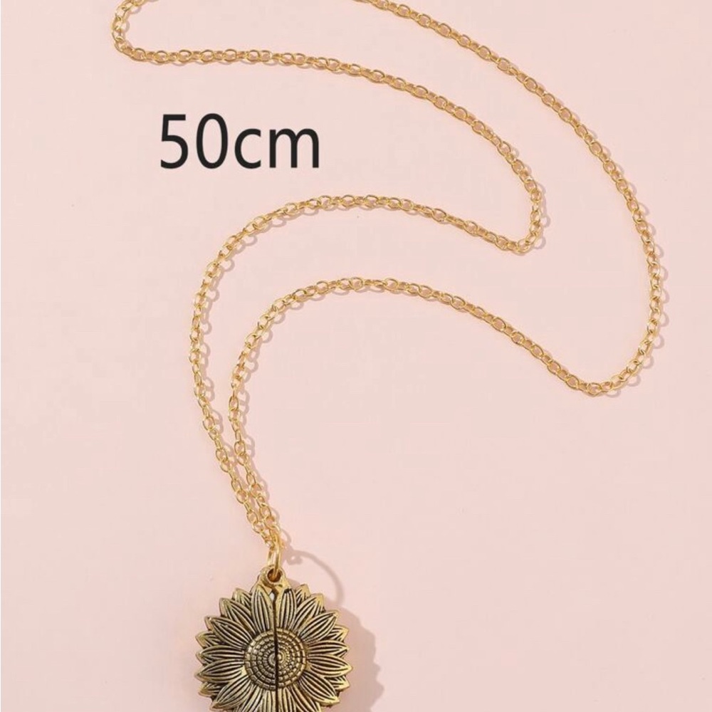 Gold You Are My Sunshine Open locket - Picture 7 of 10